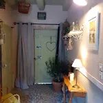 La Grange Aux Oiseaux Homestay *