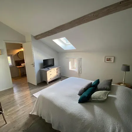 Rum i privatbostad La Grange Aux Oiseaux