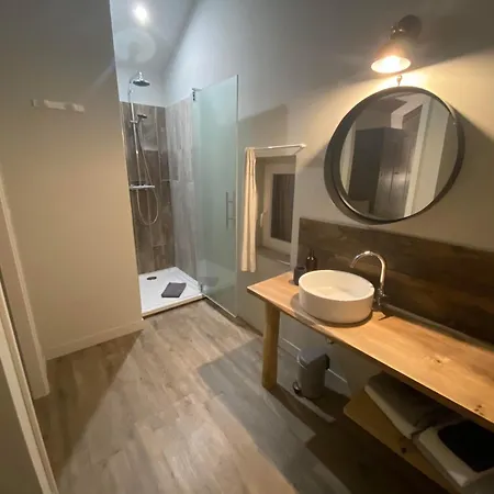 Rum i privatbostad La Grange Aux Oiseaux